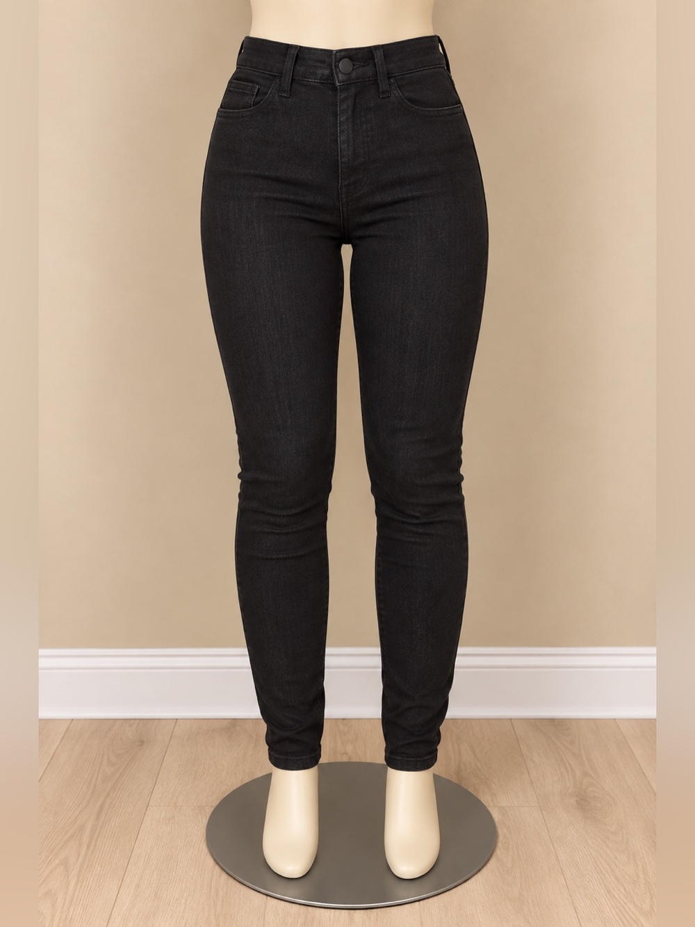 Fashion Nova Classic High Waist Black Denim Skinny Jeans Size 1 Stretch NWT